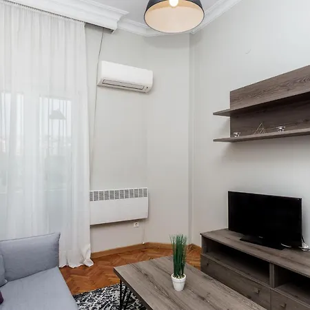 Apartment C.4 Red Rose #colony_central_apartment